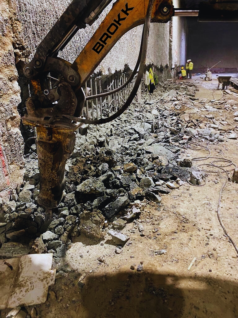 kucie w betonie brokiem konkret